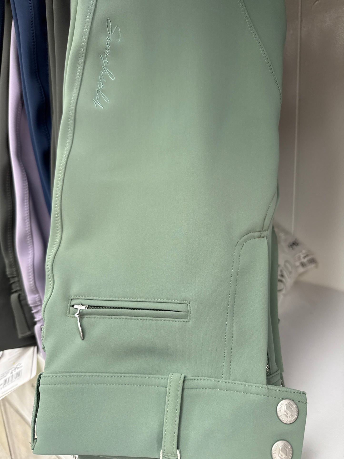 Samshield Ladies Chloe Embroidery Mid Rise Hunter Breech White , Green Bay