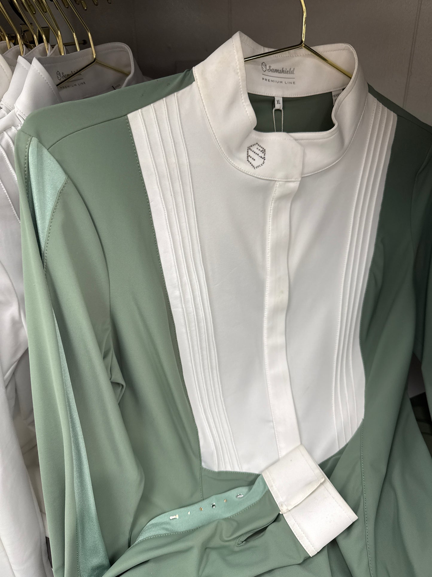 Samshield Ladies Show Shirt Hunter Friendly White Front - Long Sleeve - Georgoria Sophia Gregoria Sixtine - Black, White, Burgandy, Pistaccio , Agave, Kaki