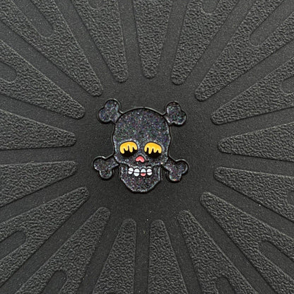 Skull Pins: Black