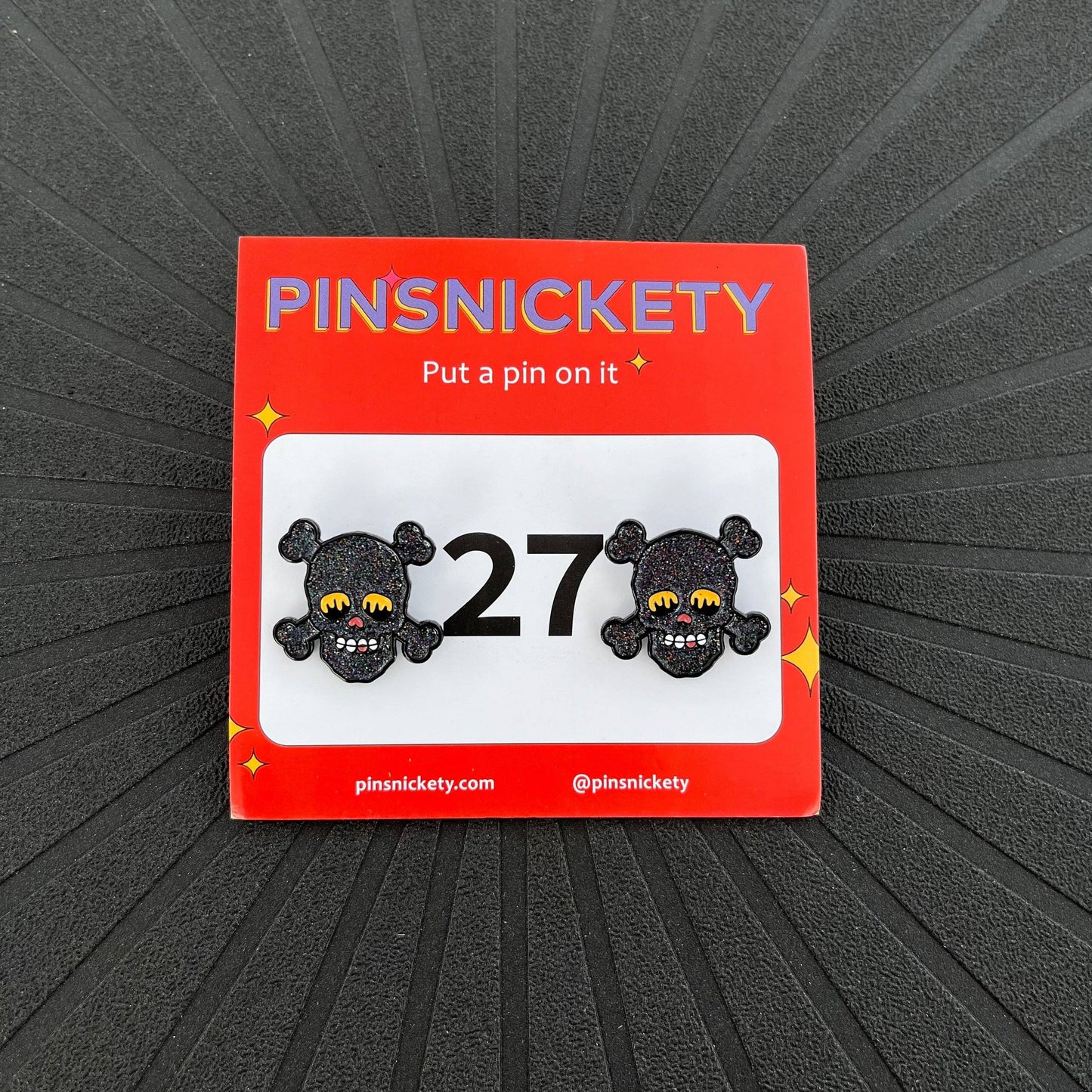 Skull Pins: Black