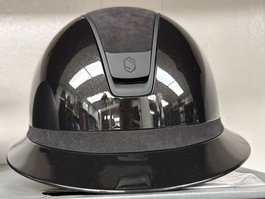 Helmet Miss V2 Glossy - Alcantara Top - Black Matt Blazon & Rails - Black Alcantara Band - Samshield 2.0 Fast Custom - MSACBM