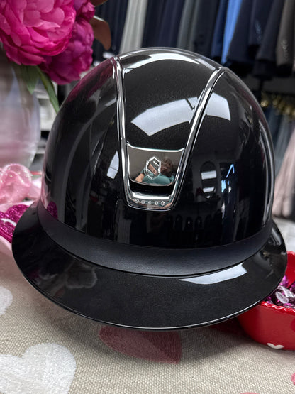 Helmet Miss V2 Glossy - Glossy - Black Chrome Trim & Blazon - 5 Clear Crystal - Samshield Custom 2.0 - MSGBC5