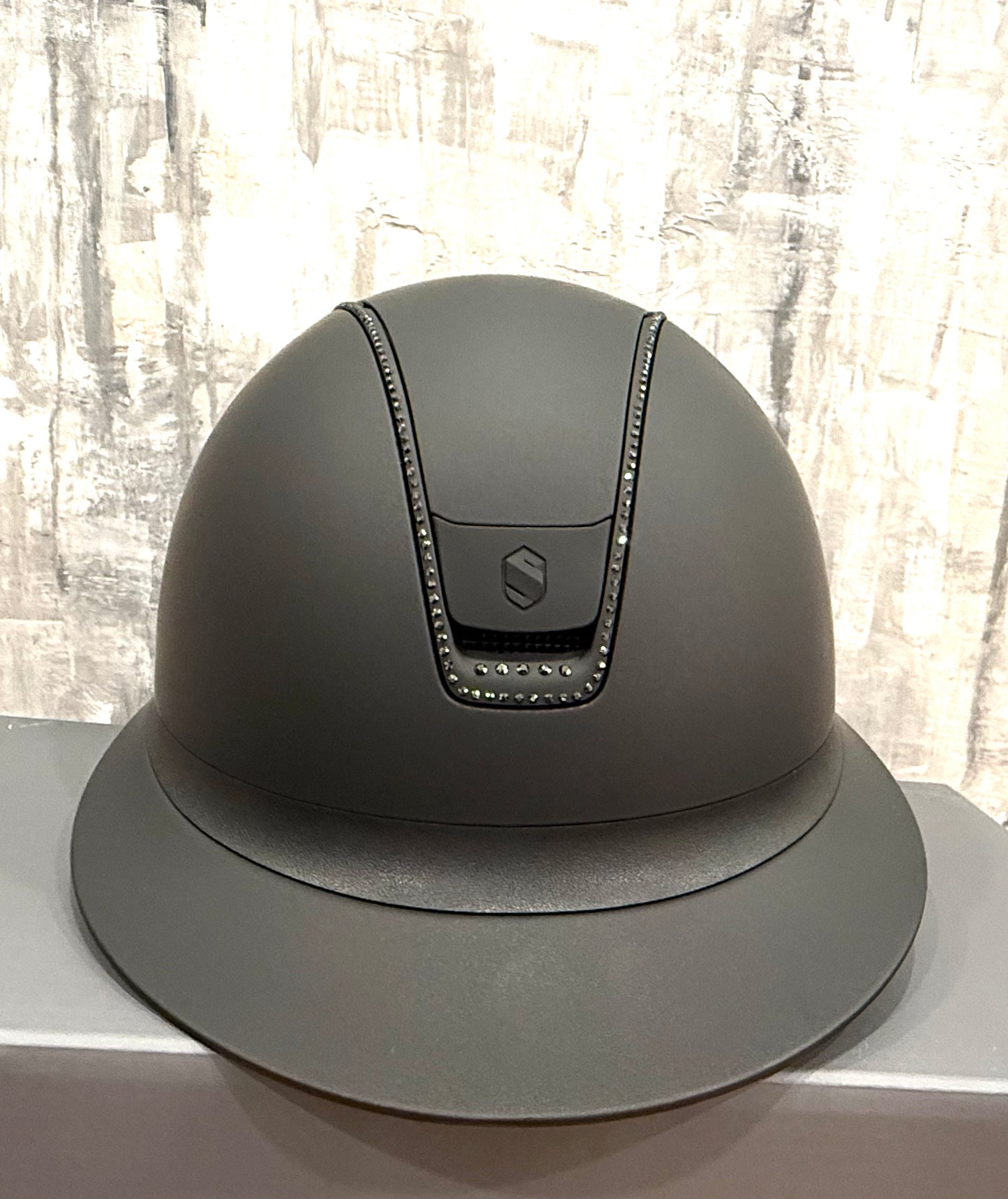 Helmet Miss V2 Matt - Matt - 356 Swarovski Crystal - 5 Jet Hemitite Darkline - Blazon Matt - Samshield Custom 2.0 - MS356M5