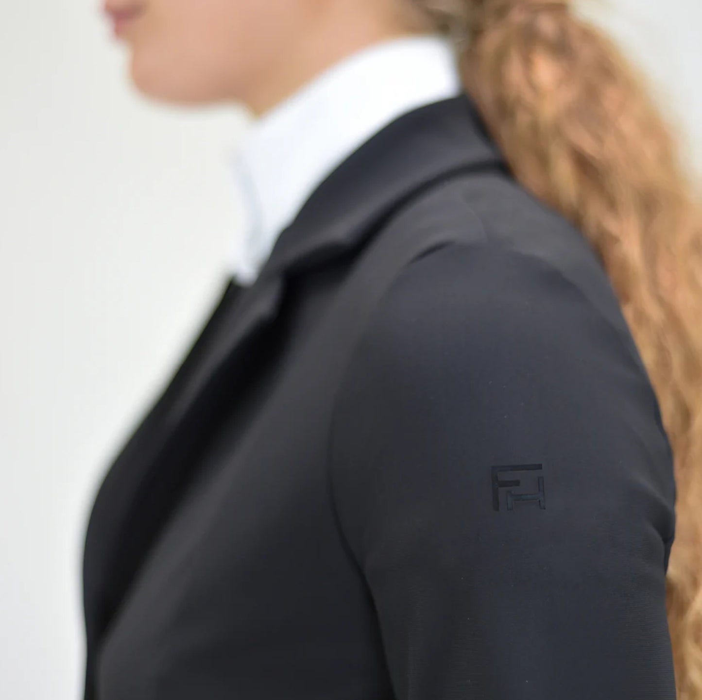 For Horses Women’s Naty Hunter Show Coat