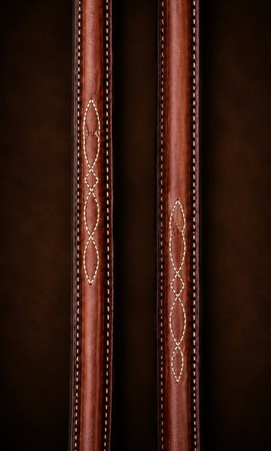 Edgewood Rein Laced Fancy Reinforced Stitched 5/8” Hunters