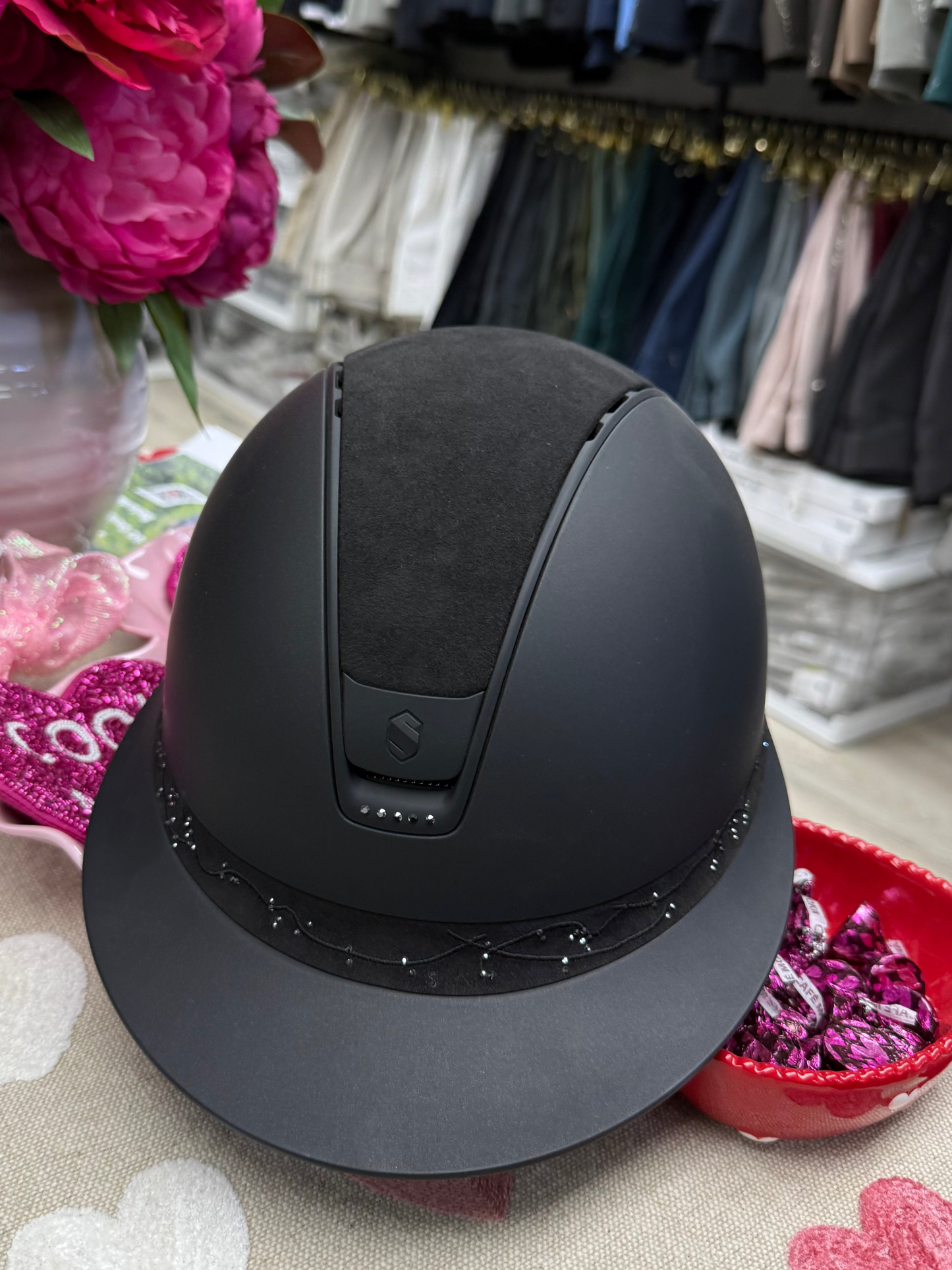Helmet Miss V2 Matt - Alcantara - Matt Rails & Blazon - Vine Crystal Band - 5 Crystal - Samshield Custom 2.0 - MSLVAL5